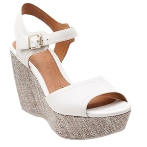 Clarks Nadene Lola White Leather Wedge Sandals